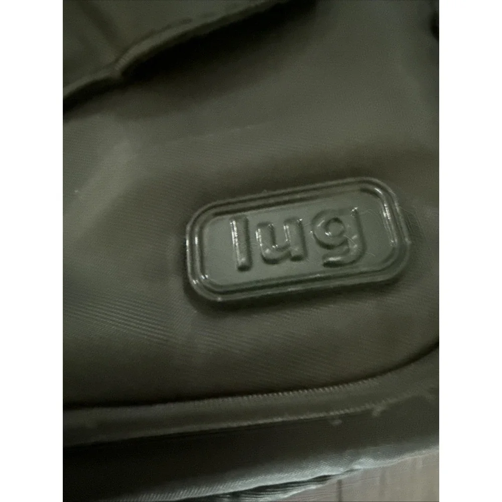 lug zipliner convertible